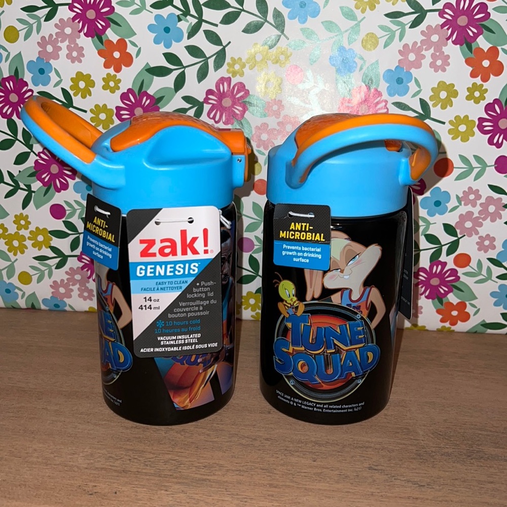 Kids lock an go cups